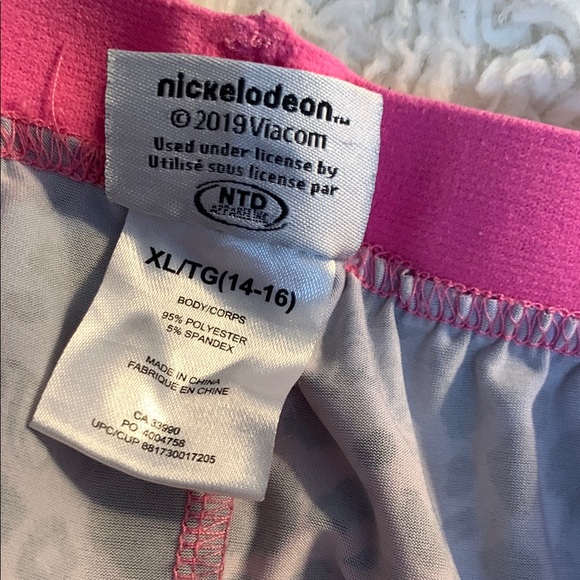 Gradient Navy and Coral Patterned Leggings with Tapered Design - Picture 3 of 11